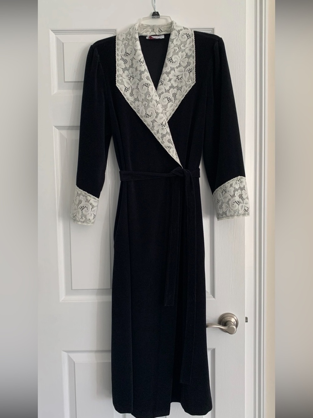 Vanity Fair Robe